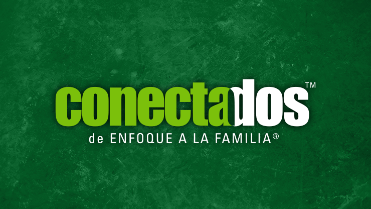Logo Conectados de Enfoque a la Familia - EALF sobre fondo verde