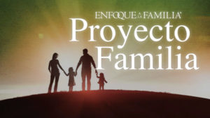 miniatura del cuso Proyecto Familia donde se ve una siluta de una familia juntos de las manos